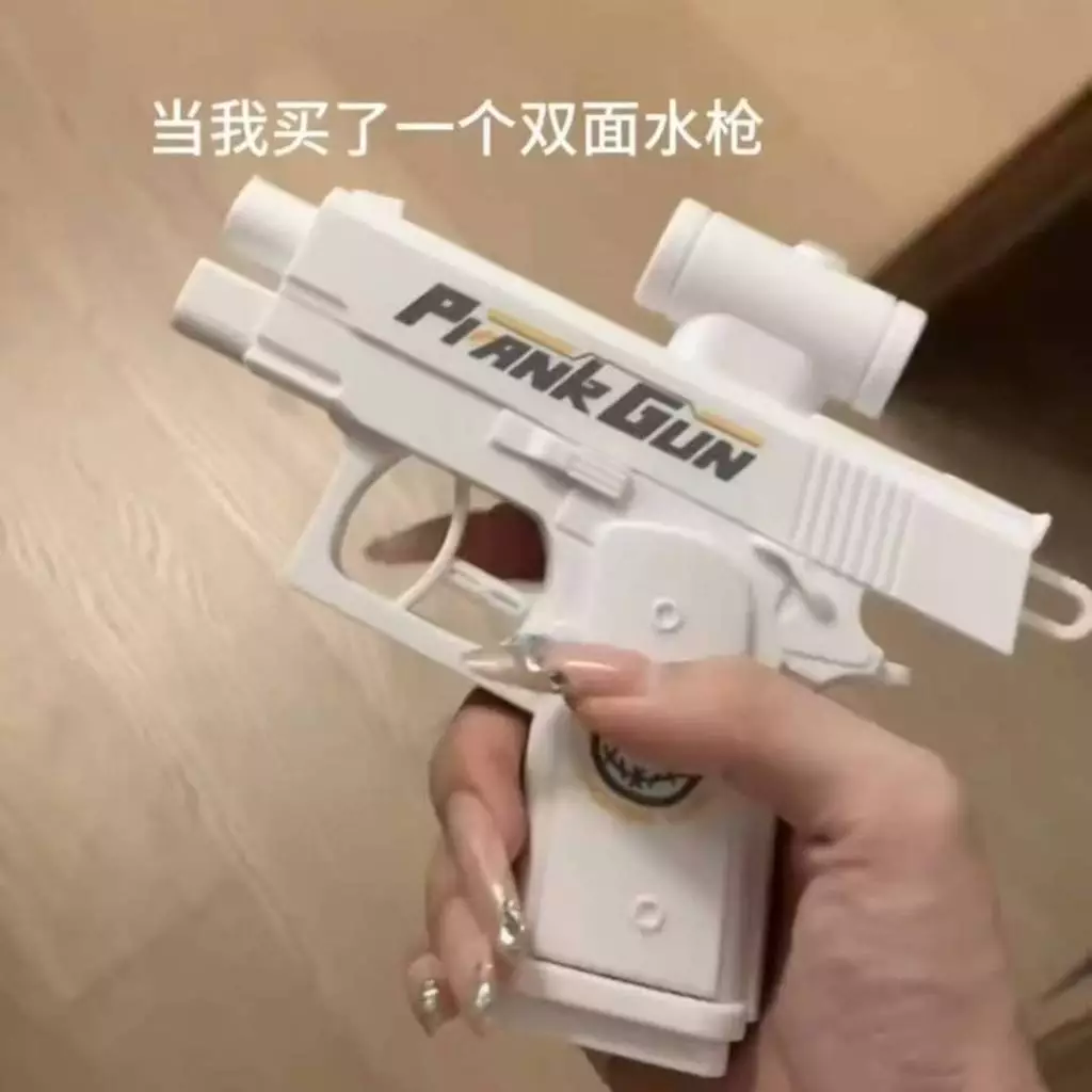 Súng nước hai chiều cho trẻ em, thiết kế tay cầm công thái học, bắn nước mạnh mượt mà
